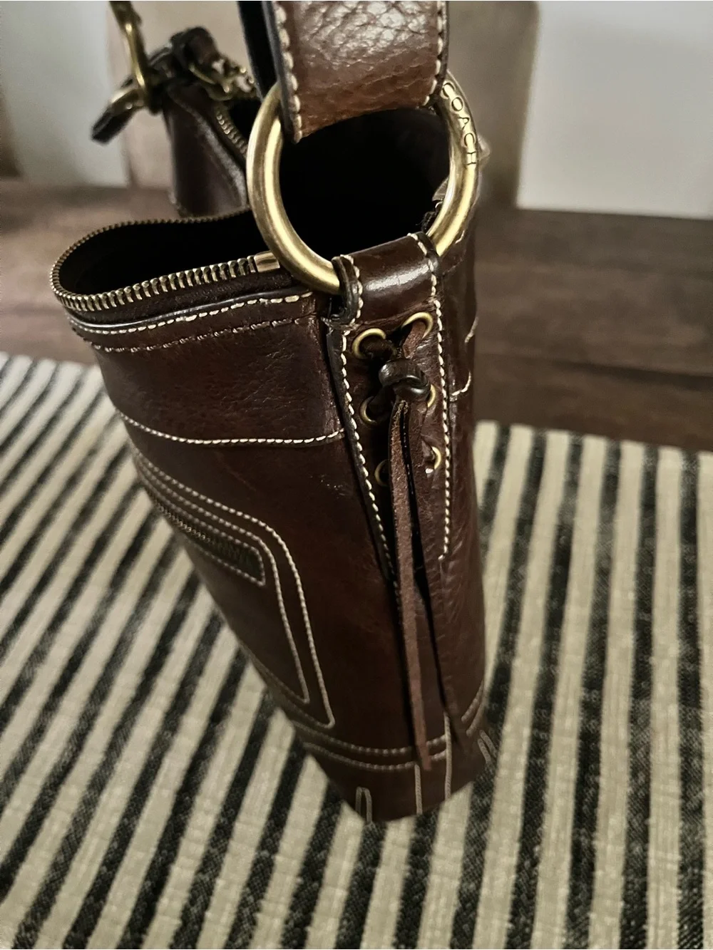 Vintage dark brown leather Coach Bleecker shoulder bag 10398 brass hardware